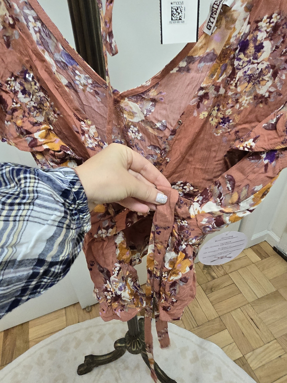 Floral Ruffle Wrap Top - Dusty Rose - Picture 4 of 5